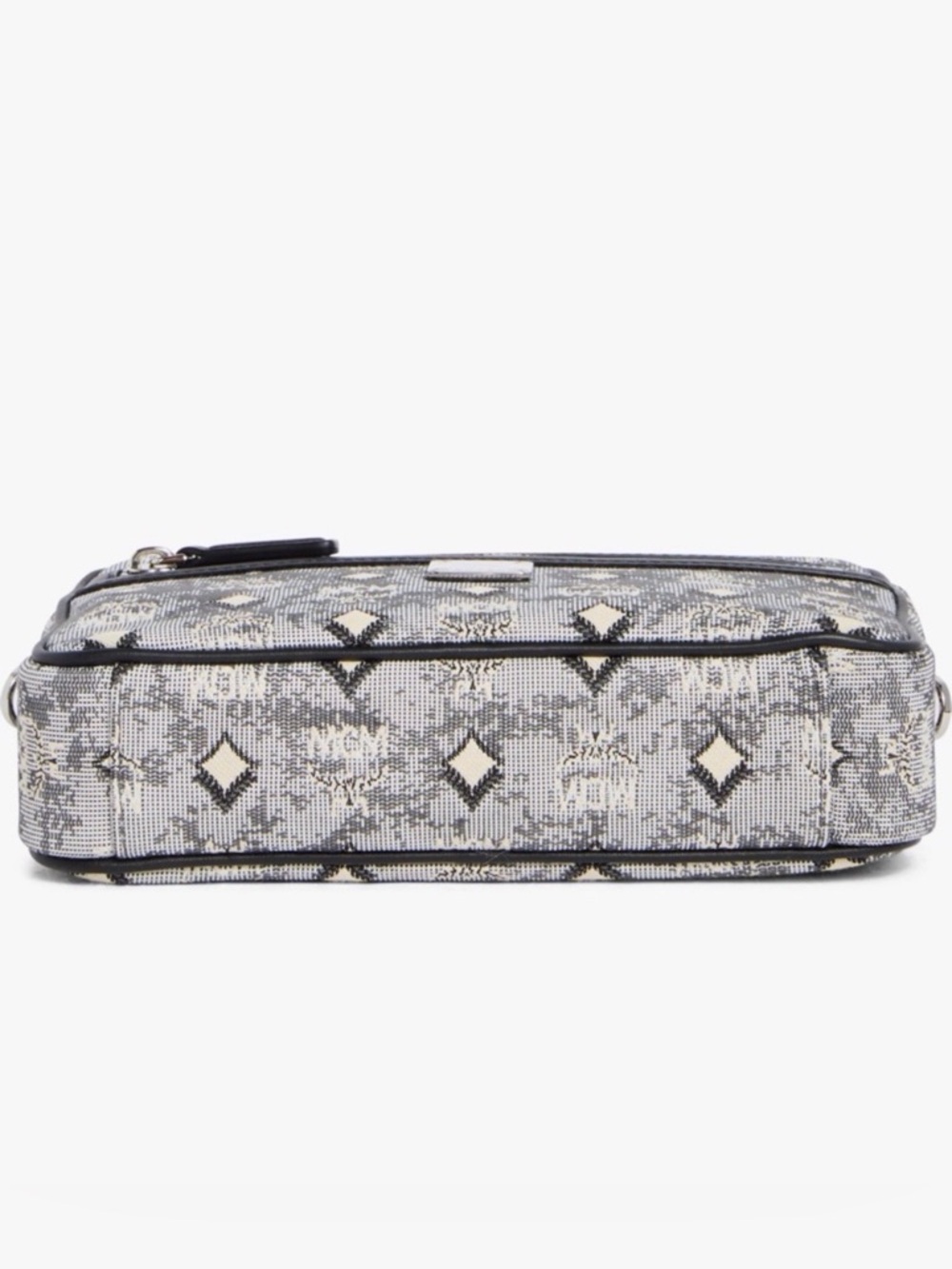 MCM Aren Messenger Bag - Picture 6 of 6
